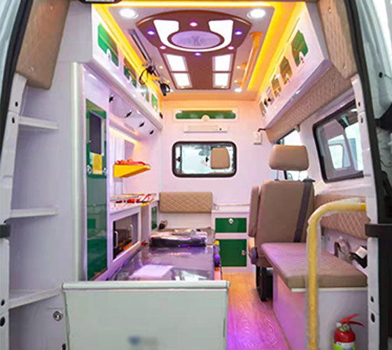 布尔津县车辆内部展示